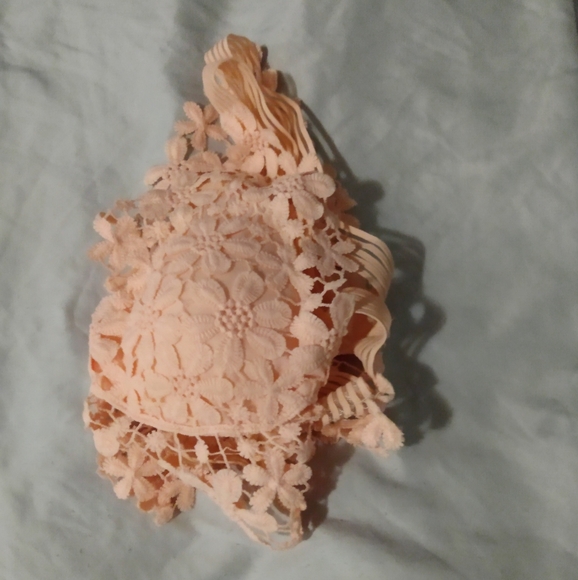 Light pink shein bra size small - Picture 2 of 4